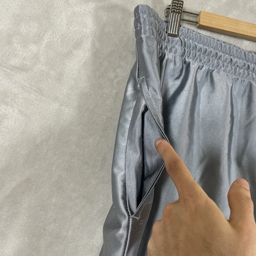 ATHLETIC WORKS Silver Dazzle Basketball Shorts Mens Large Shiny Shimmer AW17A107